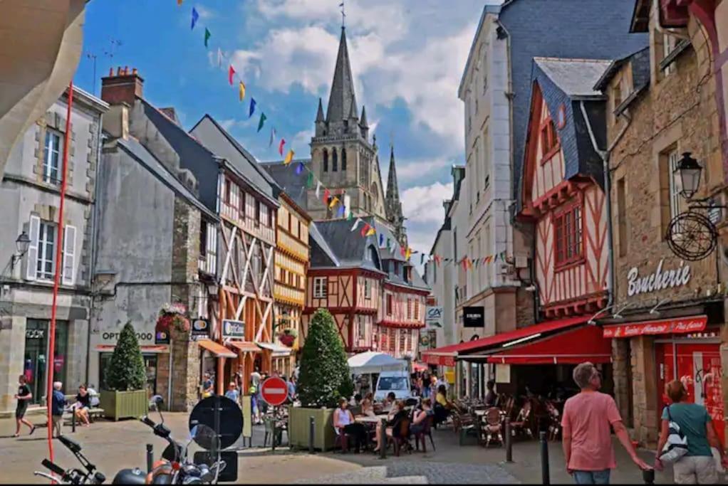 L'Incontournable, Centre Ville Petit Parking Wifi Linge En Option 瓦讷 外观 照片